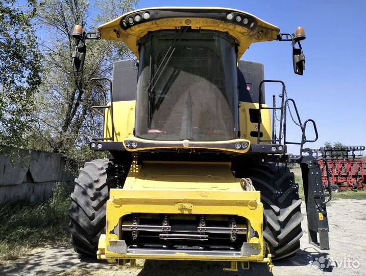 Комбайн New Holland CX 8.80, 2018