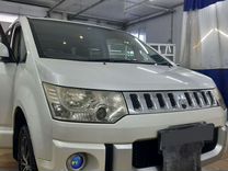 Mitsubishi Delica D5 2.4 CVT, 2007, 230 000 км, с пробегом, цена 990 000 руб.