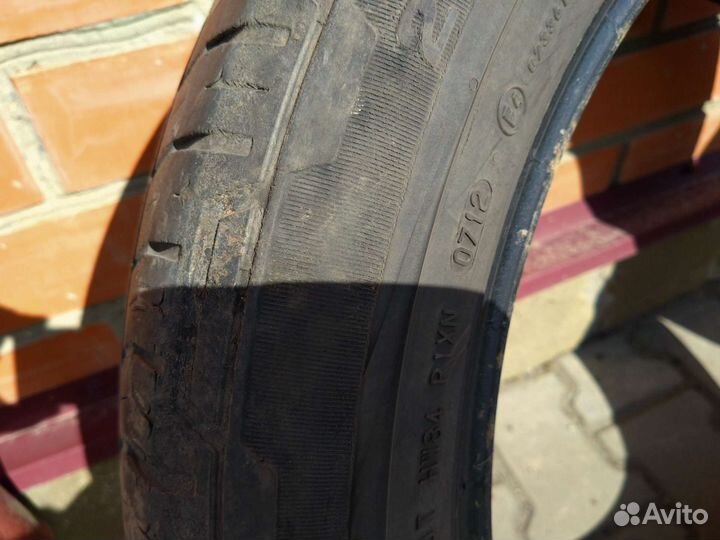 Continental ContiIceContact 4x4 235/50 R19