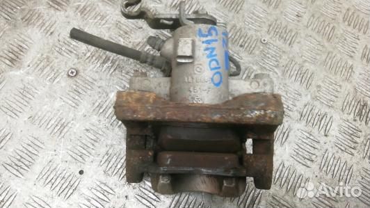 Суппорт тормозной задний левый volkswagen golf 5