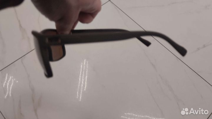 Солнцезащитные очки мужские