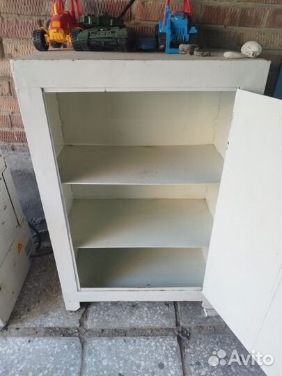 Сейф металлический