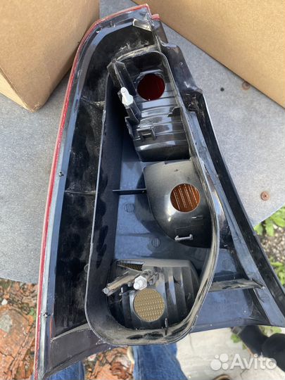 Задняя фара на renault logan 1