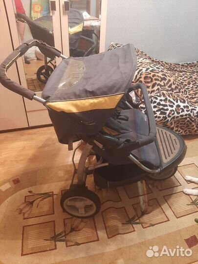 Коляска для двойни или погодок