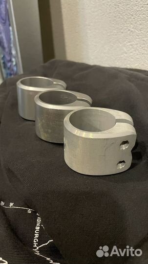 Хомут нижний для руля самоката