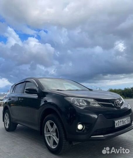 Прокат Toyota Rav4 2013 год в аренду посуточно
