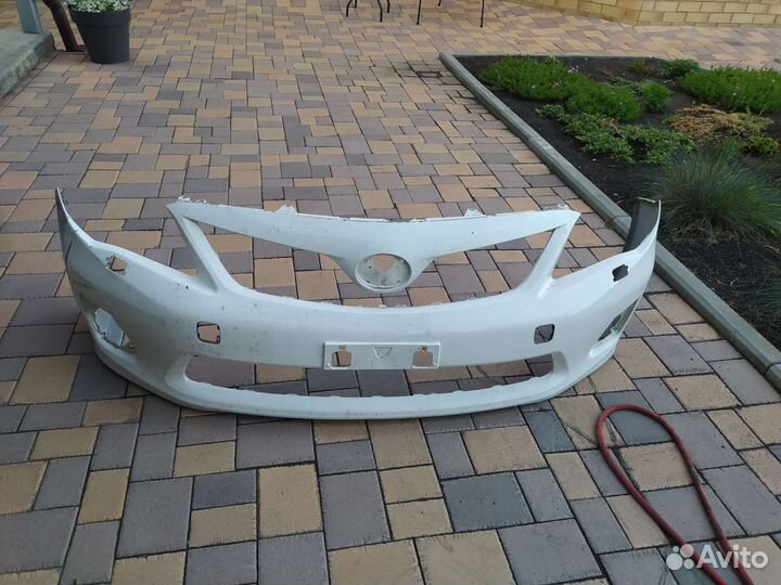 Бампер передний Тойота Королла 2013