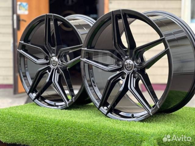 Диск литой разношир. Replica BMW R20 5x120