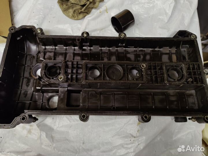 Клапанная крышка Мазда 3 бк 2.0 LF17