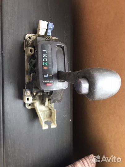 Селектор АКПП Toyota corolla ae100