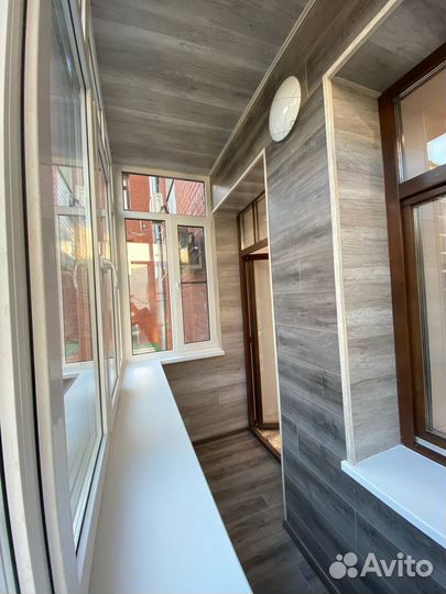 Обшивка и остекления балконов