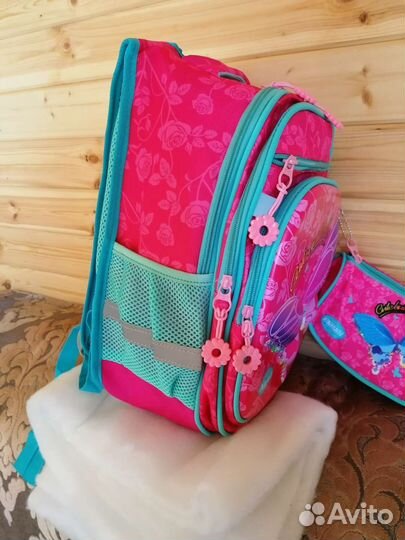 Рюкзак школьный для девочки новый