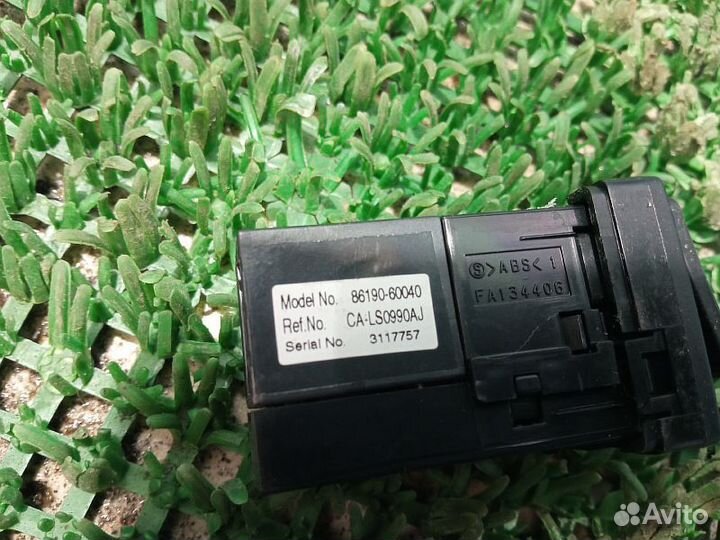 Адаптер магнитолы AUX Toyota Land Cruiser Prado