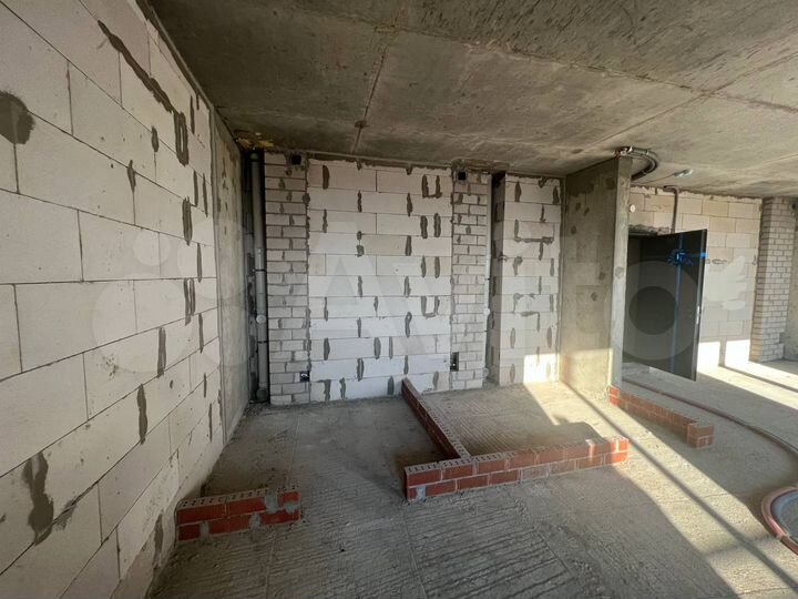 2-к. квартира, 61 м², 16/16 эт.