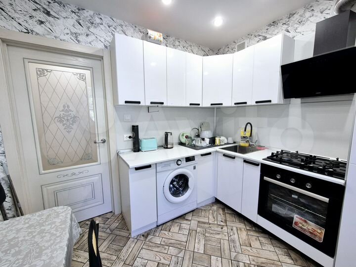 2-к. квартира, 52 м², 2/5 эт.