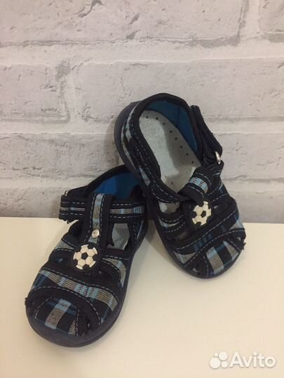 Сандалии детские