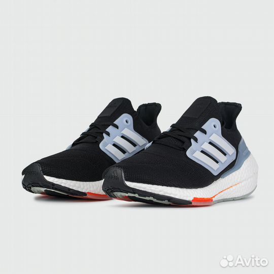 Кроссовки Adidas Ultraboost 22