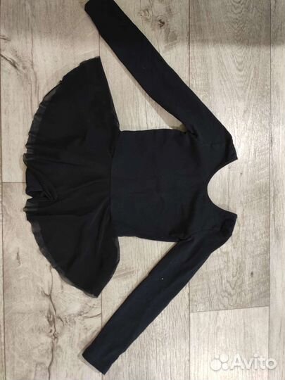 Гимнастический купальник с юбкой