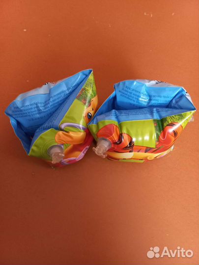 Нарукавники для плавания