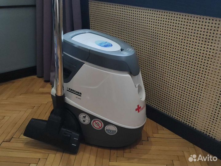 Пылесос с аквафильтром Kercher