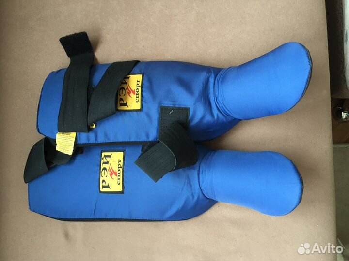 Защита голени, паха, перчатки боксерские детские