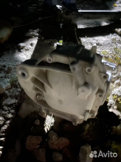 Задний редуктор BMW F01 F02 750 3.64 пч