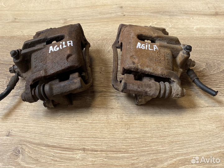 Opel agila a передний суппорт L-R