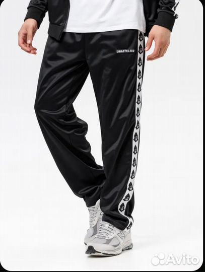 Штаны unaffected