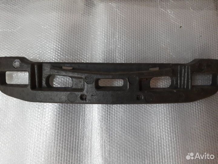 Абсорбер бампера передний Chevrolet Cruze