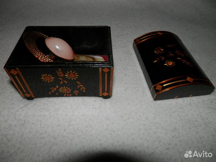 Шкатулка старинная