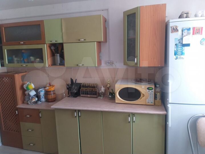 Комната 16 м² в 3-к., 2/2 эт.