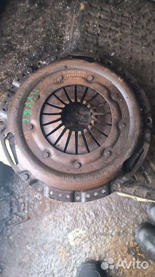 Корзина сцепления Audi 100 050141117E 063082235102