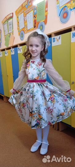 Нарядное платье для девочки