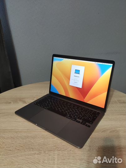 Macbook pro 13 2020 M1 16gb
