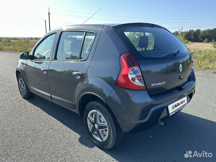 Renault Sandero 1.6 МТ, 2010, 210 000 км