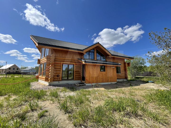 Дом 222,6 м² на участке 11 сот.