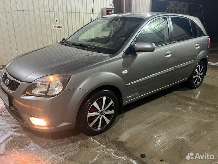 Kia Rio 1.4 МТ, 2010, 260 000 км