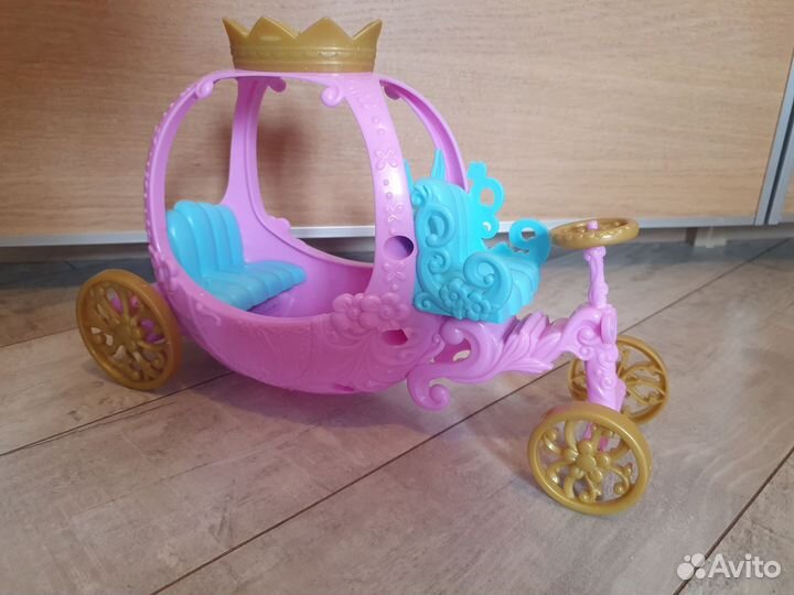 Карета энчантималс, Автомобиль для барби