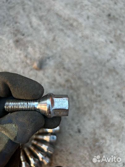 Болты колёсные BMW E серии