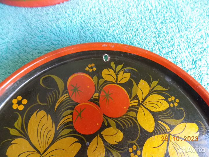 Деревянная посуда с хохломской росписью