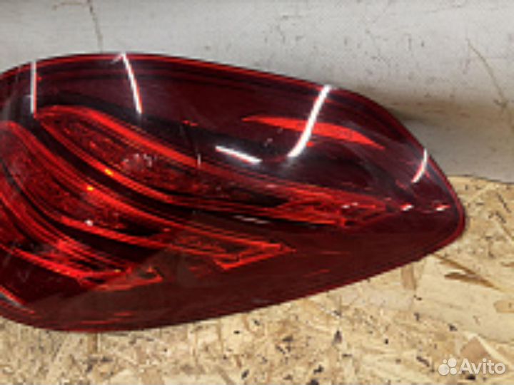 Фонарь правый задний Mercedes S-класс W222 A2229065501