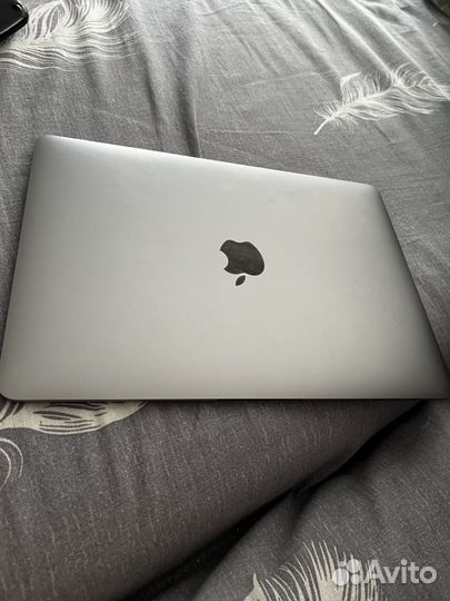 Apple MacBook 2017