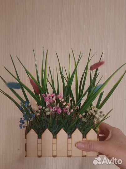 Композиция из сухоцветов