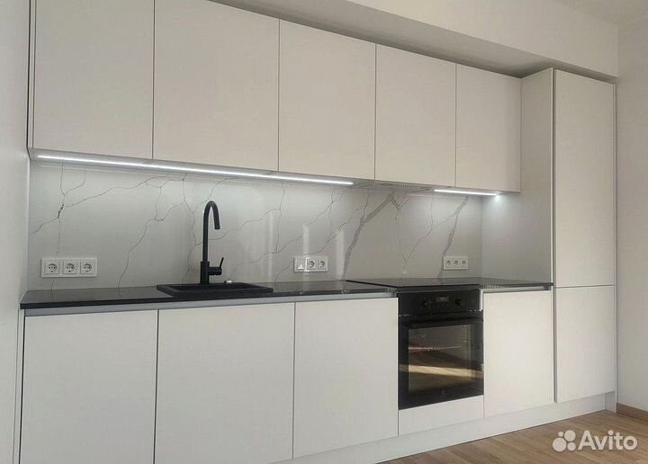 Кухонный гарнитур угловой