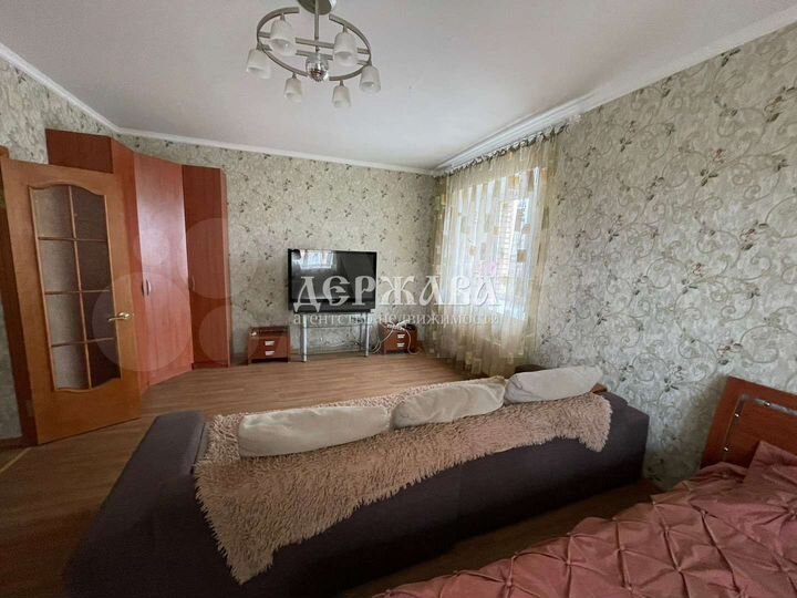 1-к. квартира, 40 м², 2/14 эт.