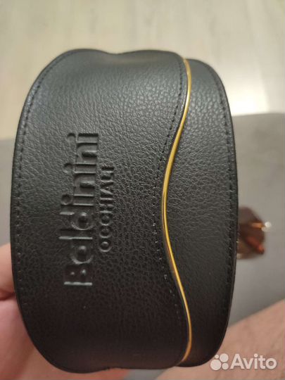 Солнечные очки женские