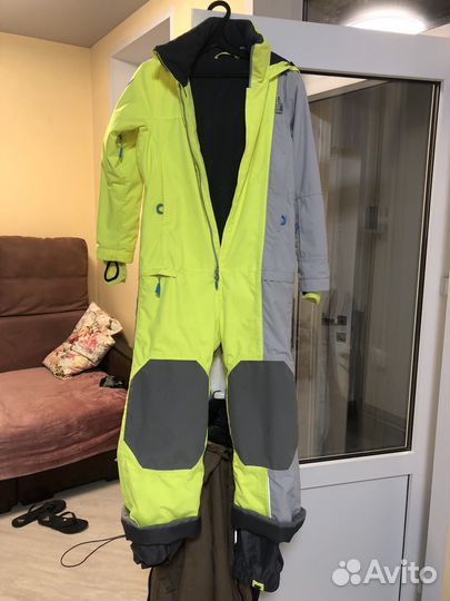 Горнолыжный, сноубордный комбинезон для мальчика