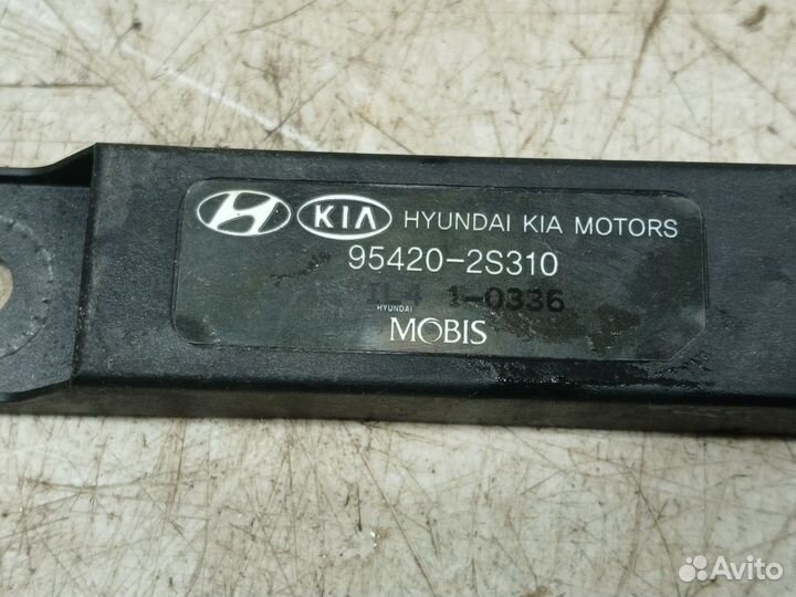 Антенна.Hyundai Ix 35 2013-2015