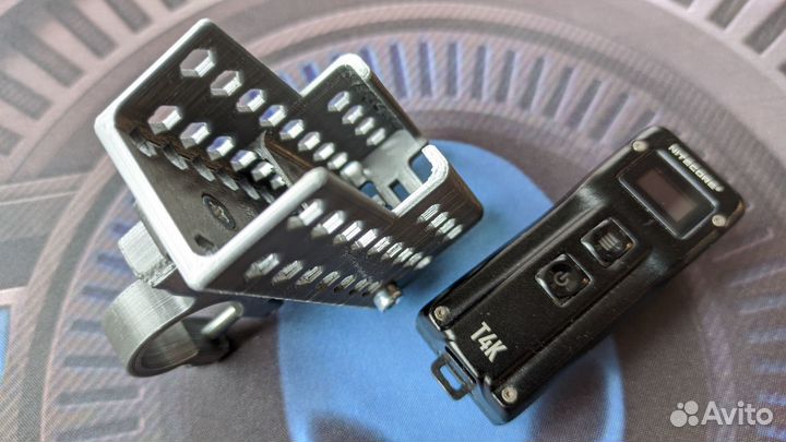 Держатель универсальный для фонаря Nitecore T4K