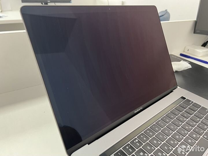 MacBook Pro 15 i9 32gb 2019